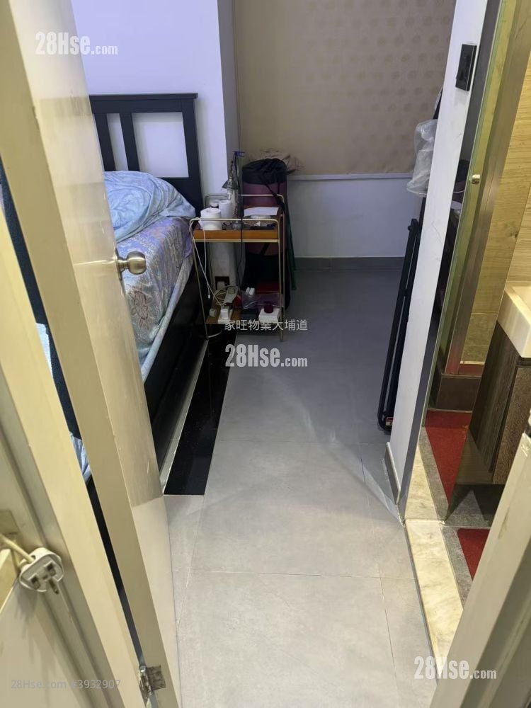 Ka Wing Building #3932907 Rental Property Detail Page - Vista 4