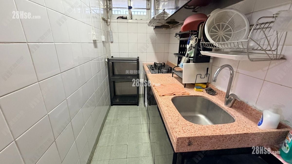 Cheung On Estate #3933029 For Sale Property Detail Page - Vista 6