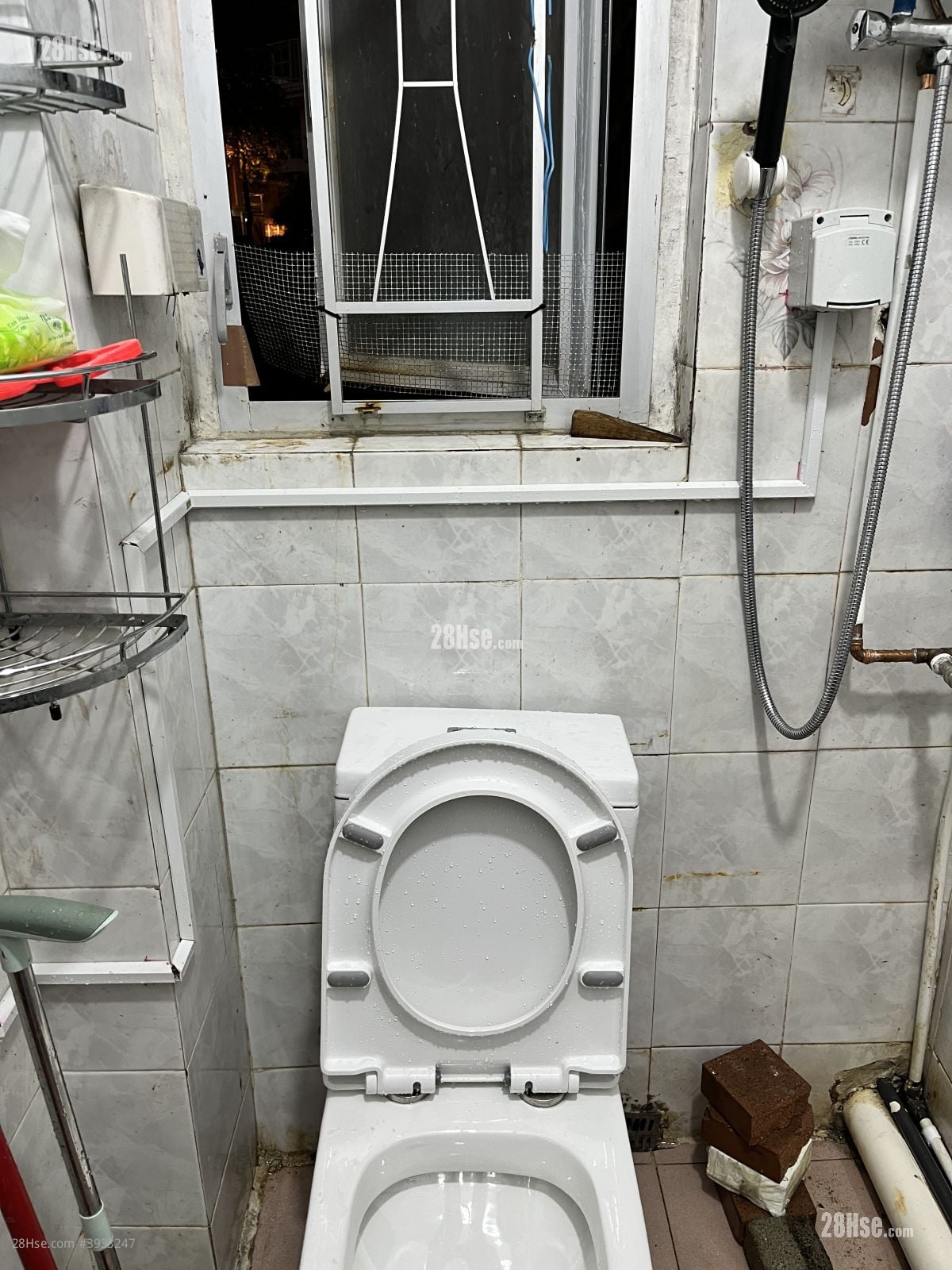 Kwan Fat Building #3933247 Rental Property Detail Page - Widok 3