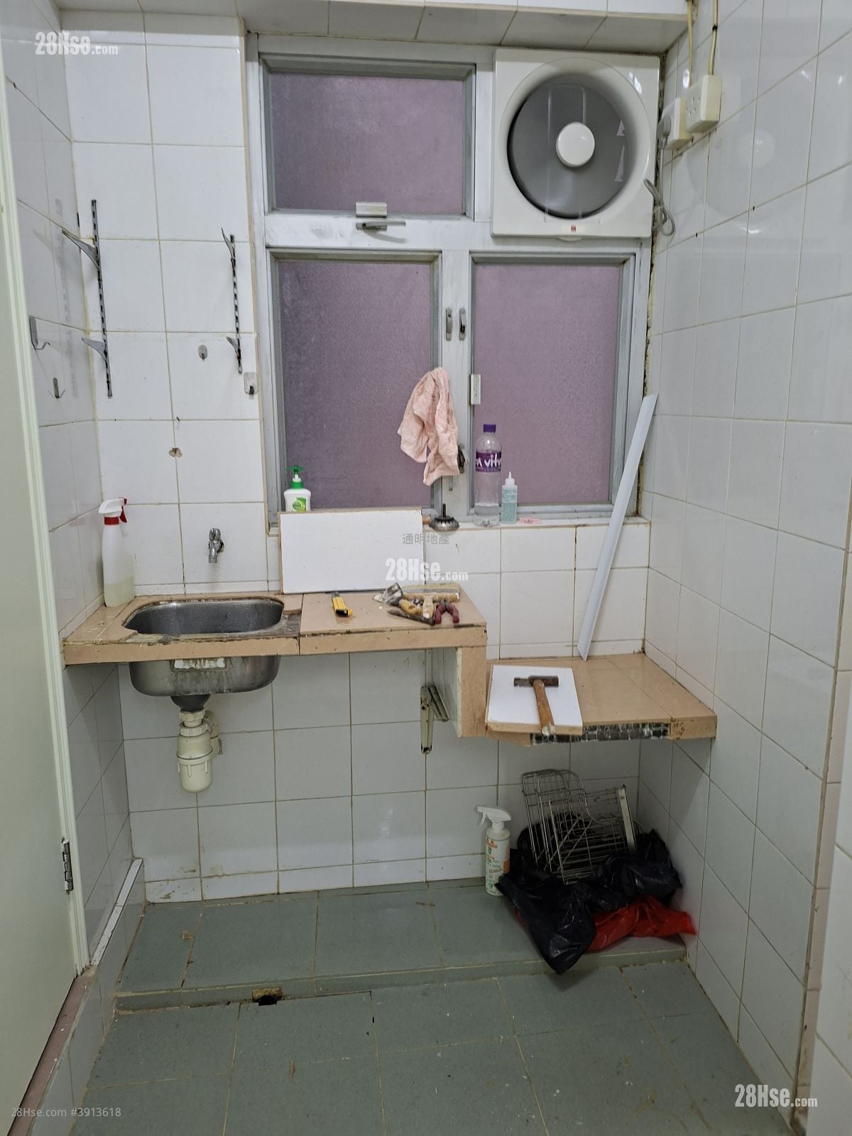 Yau Lee Building #3913618 Rental Property Detail Page - Widok 5