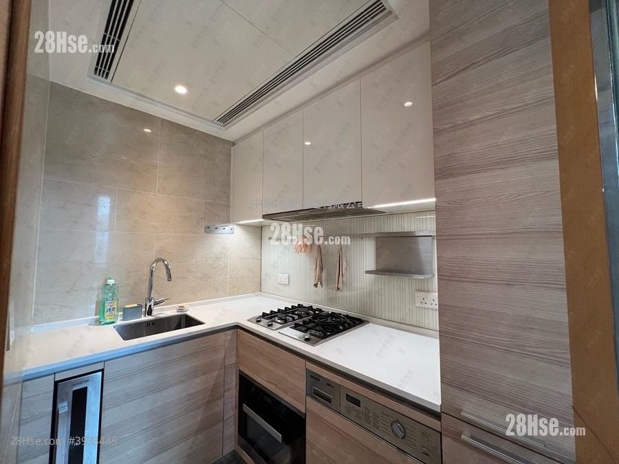 One Homantin #3933445 Rental Property Detail Page - Widok 5