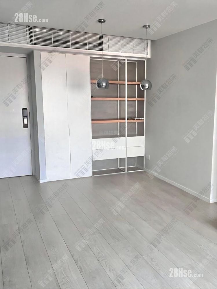 The Long Beach #3933988 For Sale Property Detail Page - Bild 2