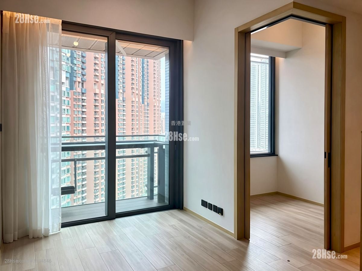 The Quinn Square Mile #3934846 Rental Property Detail Page - Aanzicht 2