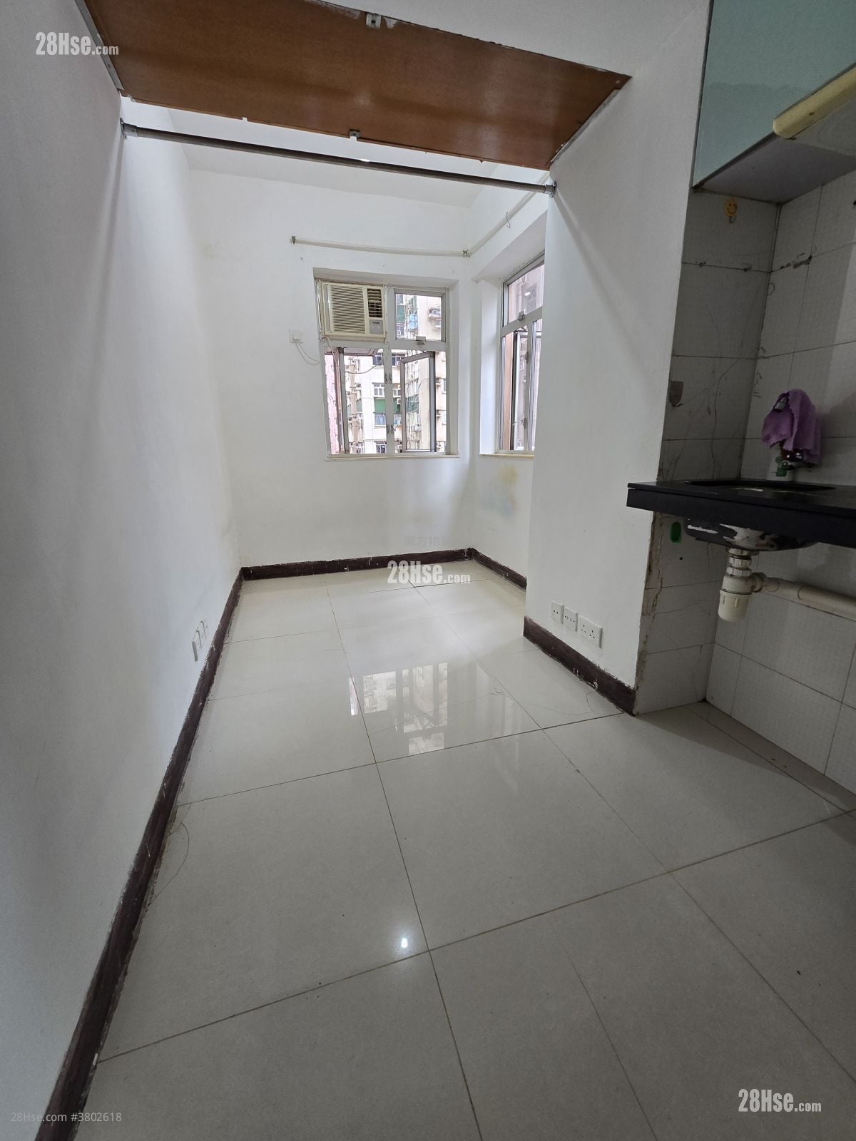 Yen Dack Building #3802618 Rental Property Detail Page - Ansicht 3