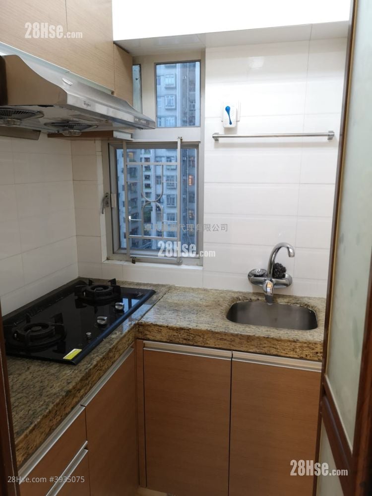 Sun Shing Centre #3935075 Rental Property Detail Page - Bild 5