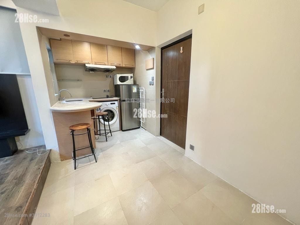 Cactus Mansion #3912283 Rental Property Detail Page - View 2