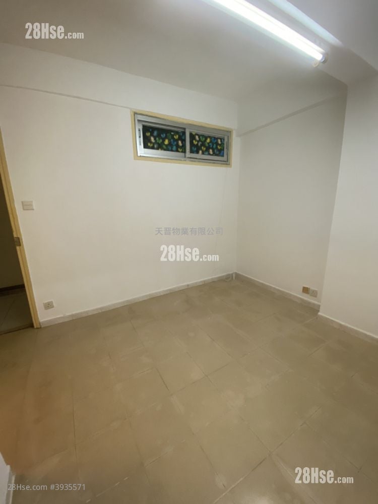 United Building #3935571 Rental Property Detail Page - Widok 4
