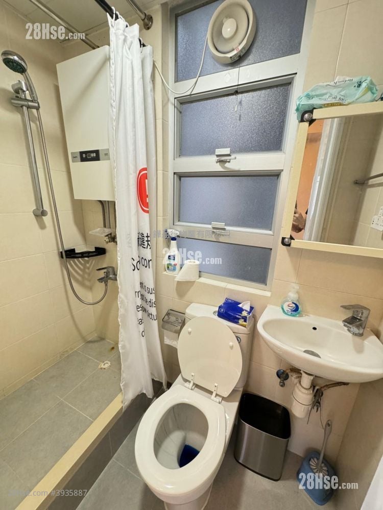 Kar Wan Building #3935887 Rental Property Detail Page - Widok 5