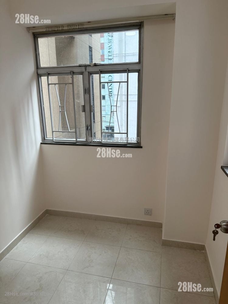 Golden Dragon Building #3937604 Rental Property Detail Page - Widok 3