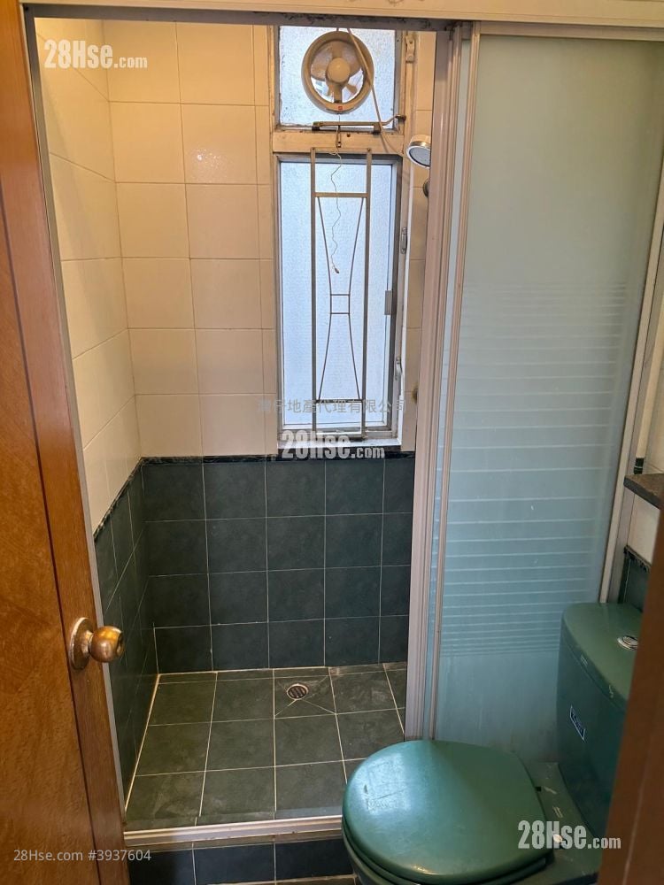Golden Dragon Building #3937604 Rental Property Detail Page - Więcej