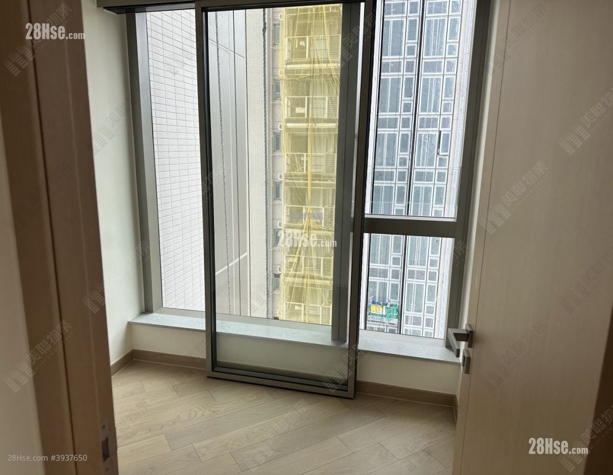 Grand Mayfair  #3937650 For Sale Property Detail Page - Vista 3