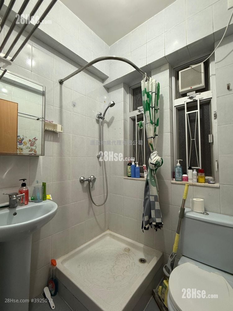 Luen Sen Building #3925012 Rental Property Detail Page - Meer