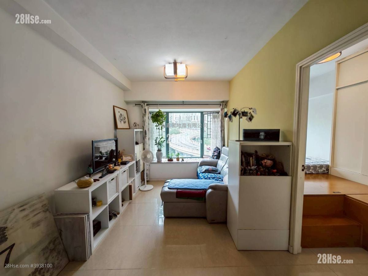 Rambler Crest #3938100 For Sale Property Detail Page - Vista 2