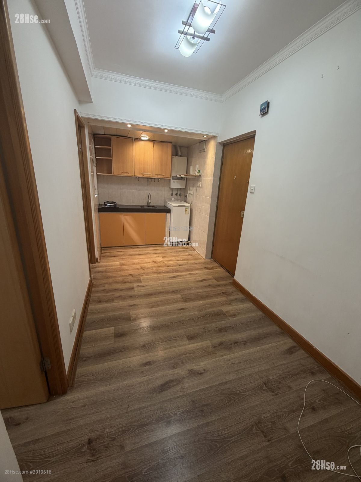 Apartment in HongKong Hong Kong, 灣仔南 Wan Chai South, 灣仔區 Wan Chai District - View 2