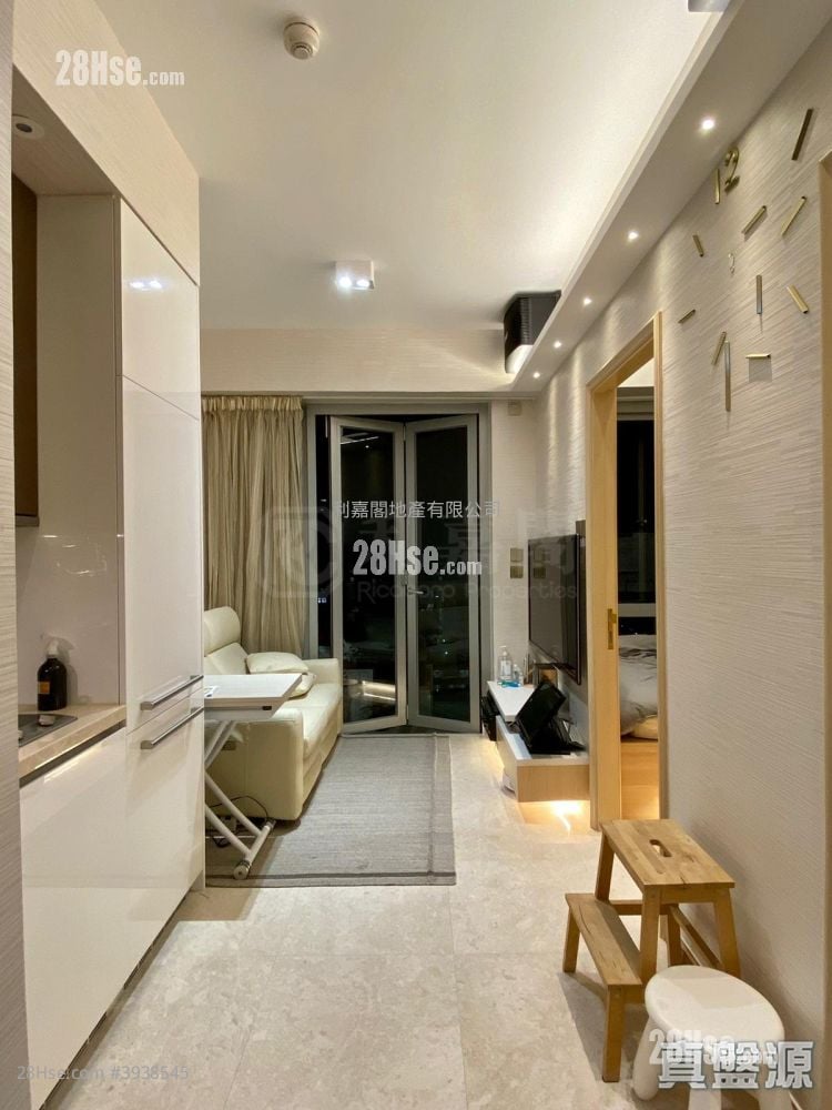 63 Pokfulam #3938545 Rental Property Detail Page - Widok 2