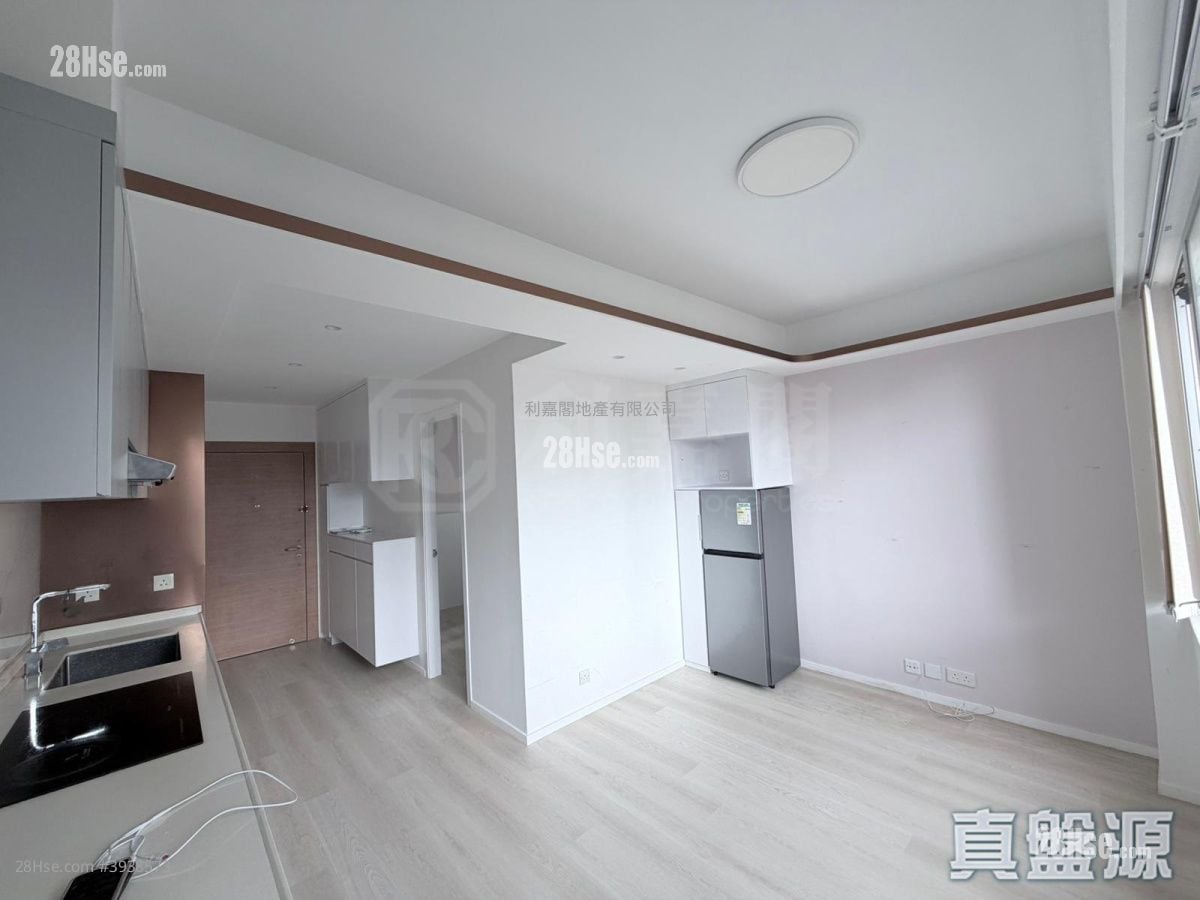 Woodland Court #3938573 For Sale Property Detail Page - Vista 3