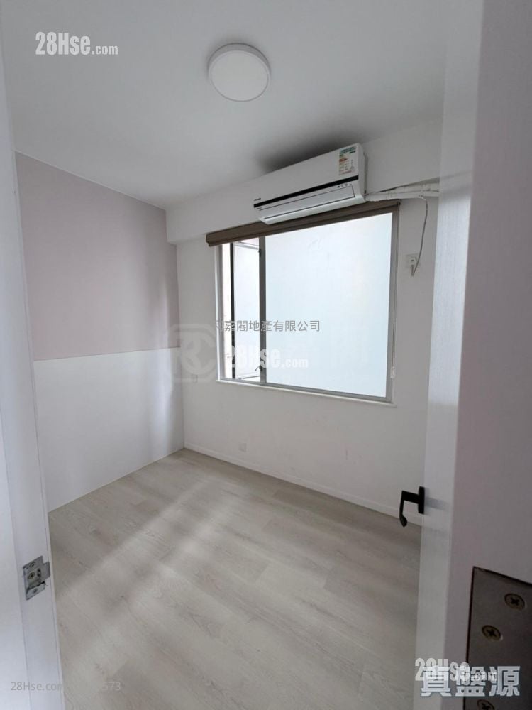 Woodland Court #3938573 For Sale Property Detail Page - Vista 6