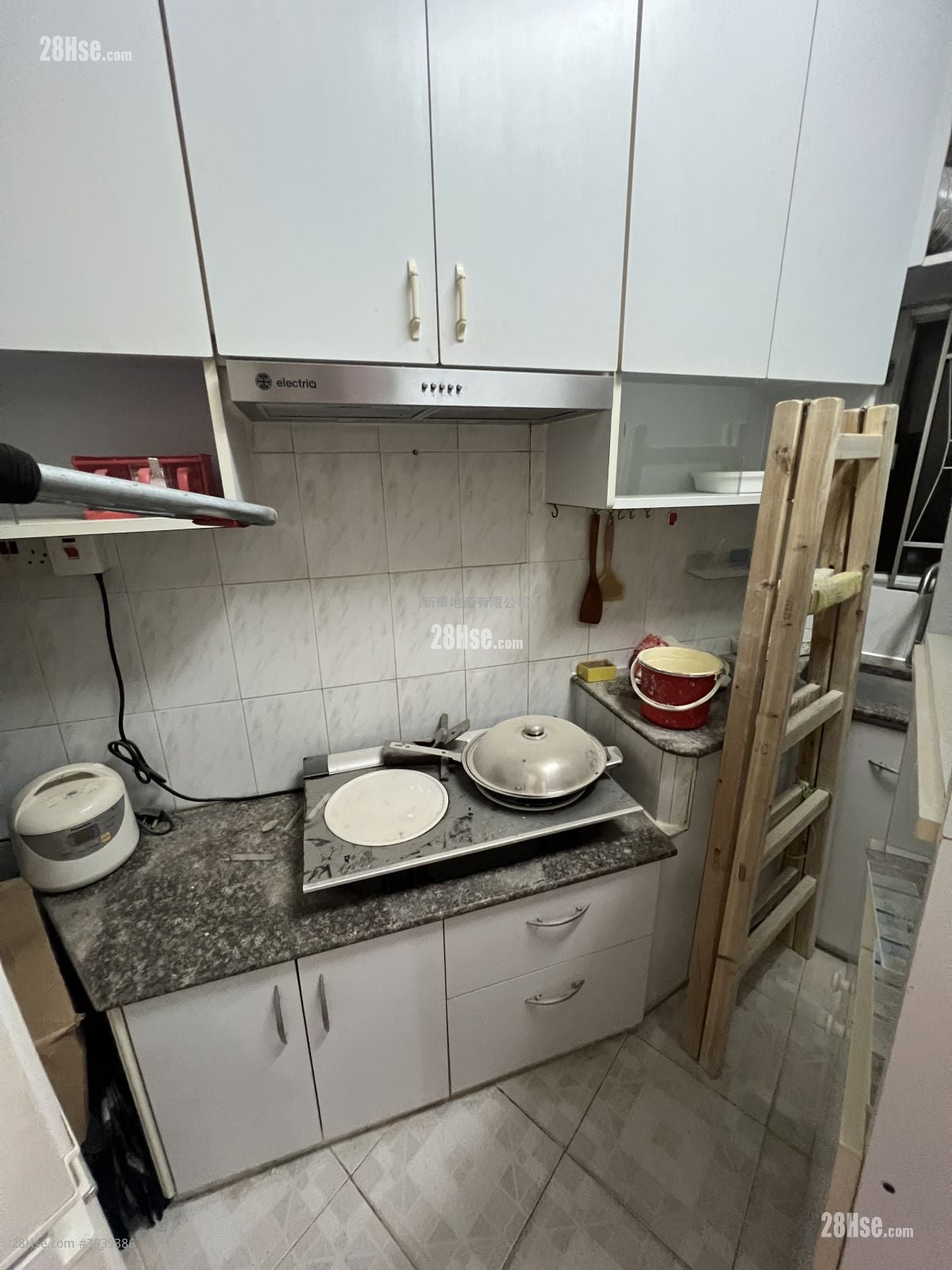 Tak Lee Building #3939386 Rental Property Detail Page - Ansicht 2