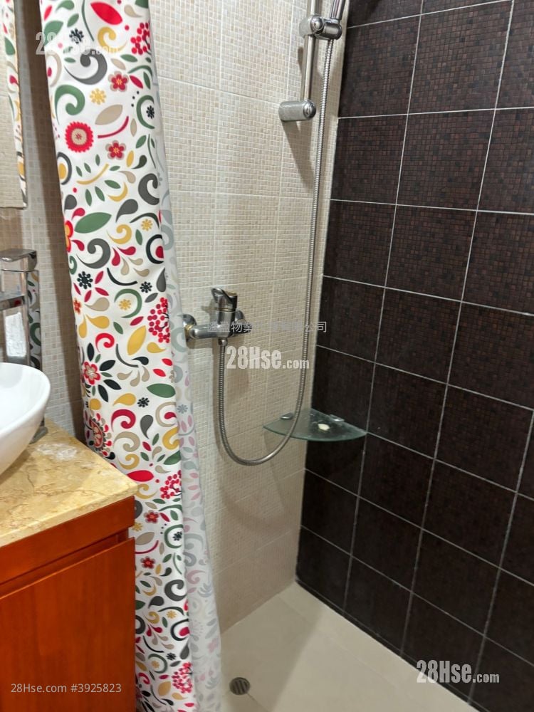 On Hing Mansion #3925823 Rental Property Detail Page - Ansicht 5