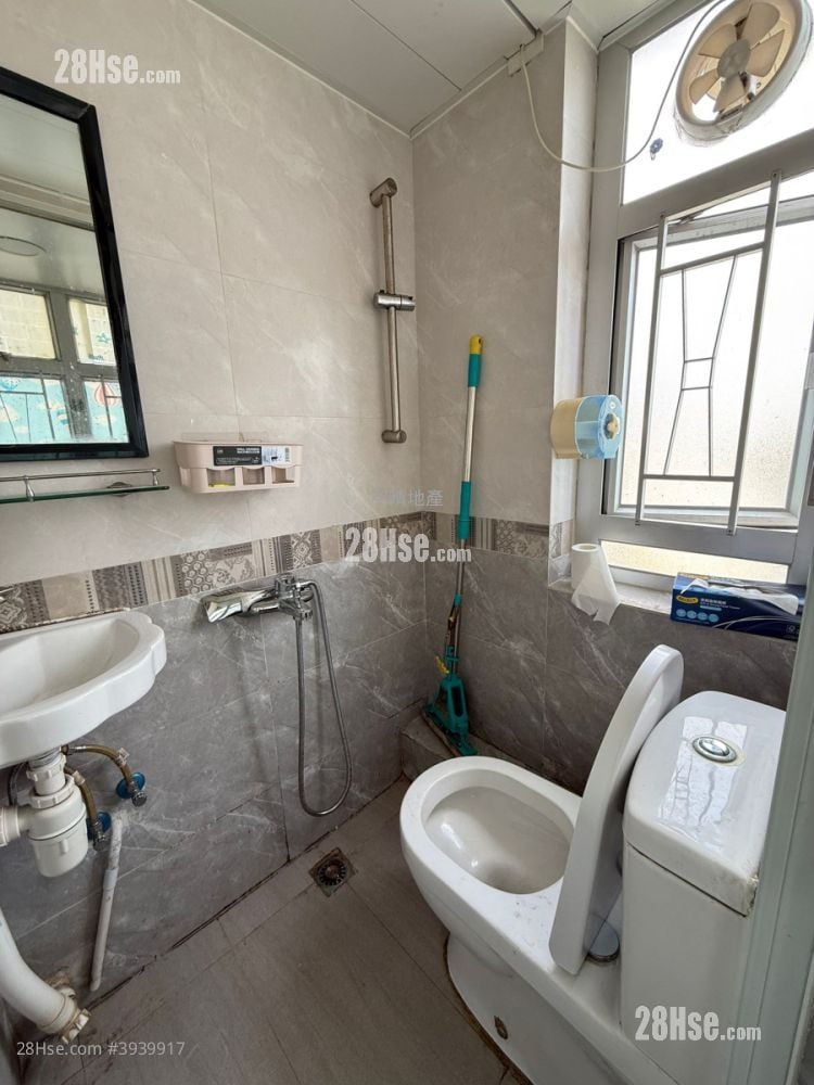 Man On Mansion #3939917 Rental Property Detail Page - Widok 4