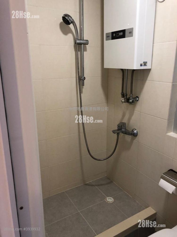 Kar Wan Building #3939932 Rental Property Detail Page - Widok 6