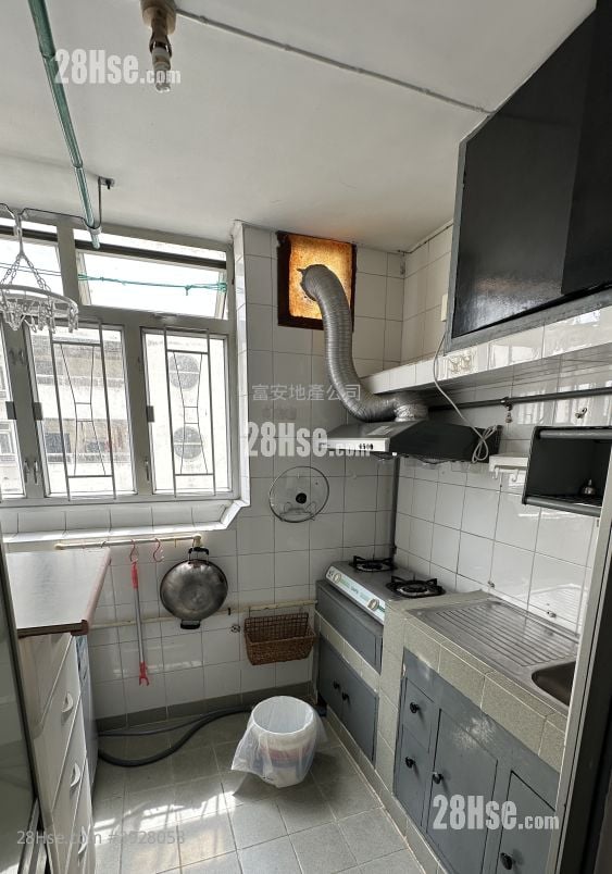 Moonway Mansion #3928053 Rental Property Detail Page - Mehr