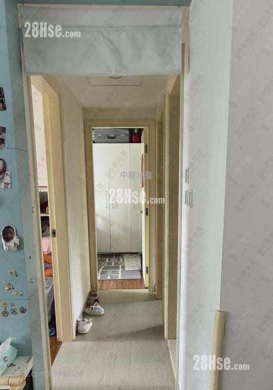 Chelsea Court #3940024 For Sale Property Detail Page - Widok 3