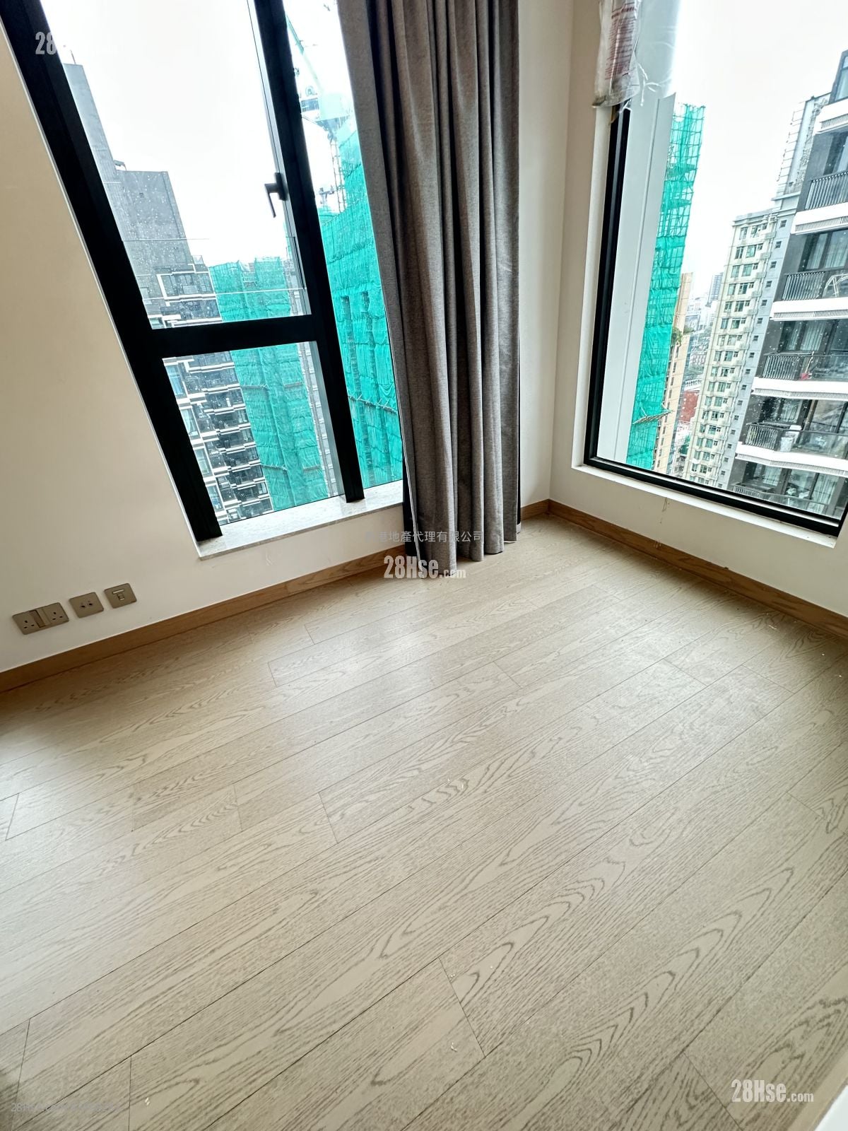 Baker Circle Euston #3908282 Rental Property Detail Page - Aanzicht 3