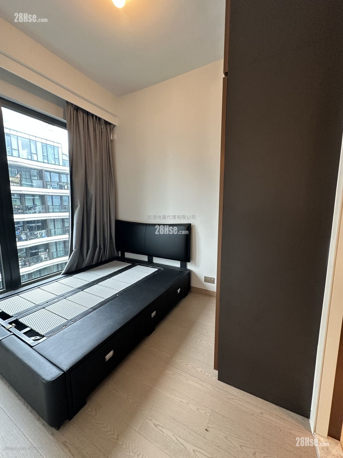 Baker Circle Euston #3908282 Rental Property Detail Page - Aanzicht 6