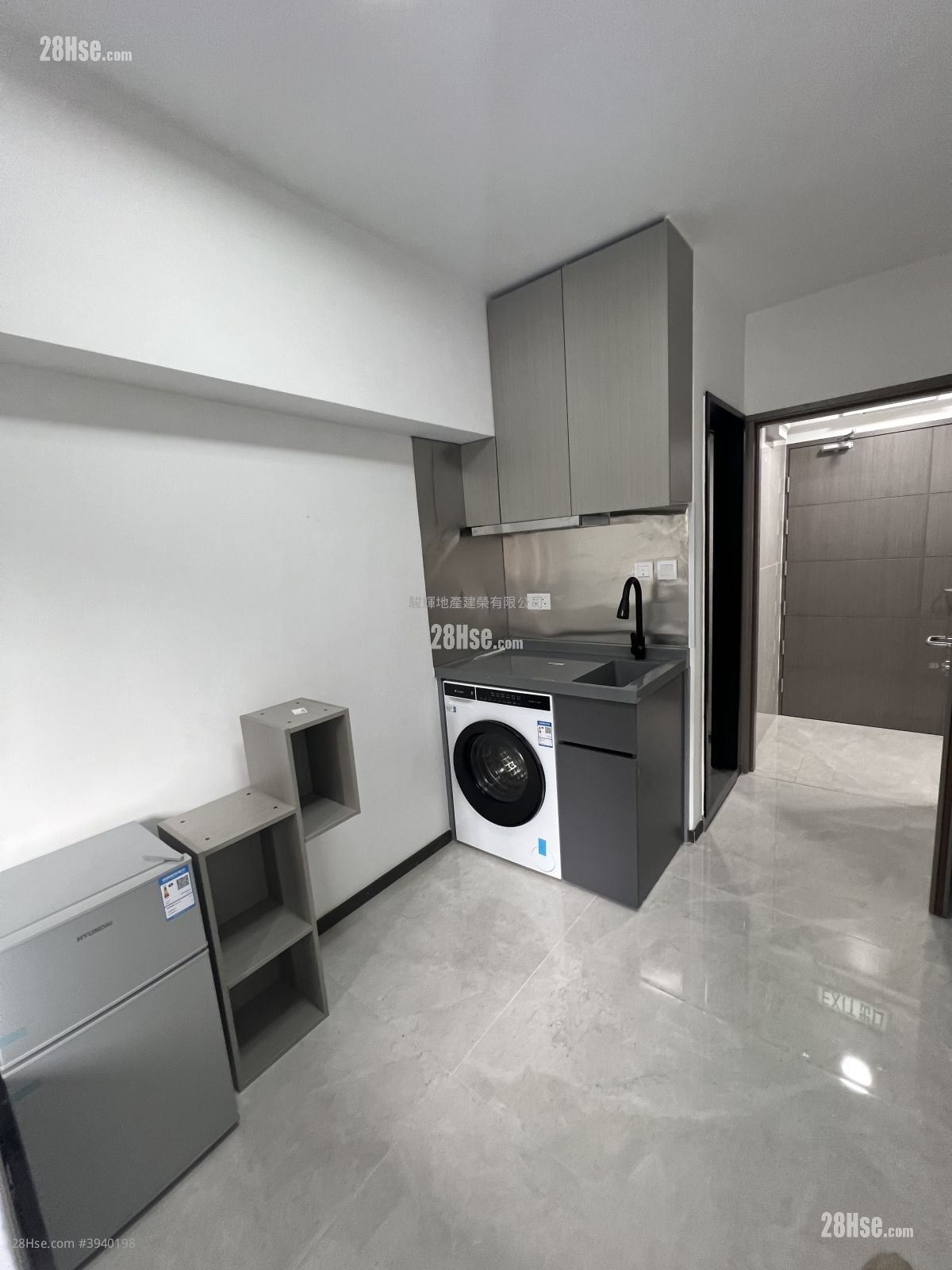 Lyton Building #3940198 Rental Property Detail Page - Ansicht 2