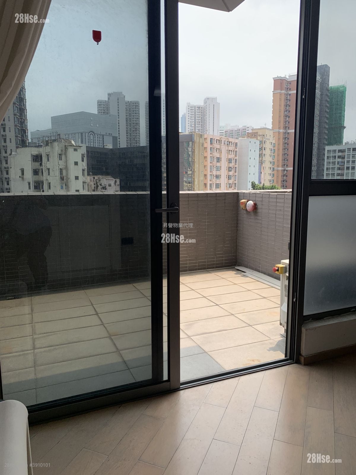 The Met. Focus #3910101 Rental Property Detail Page - Meer