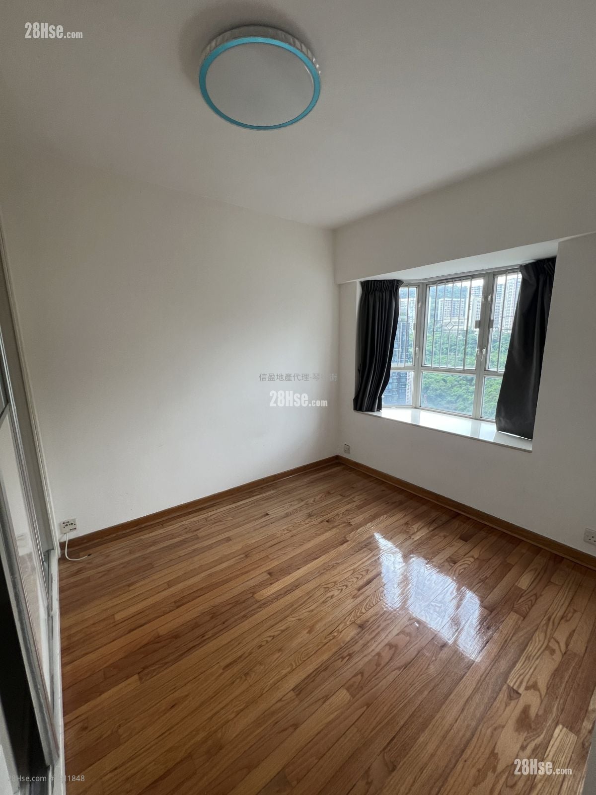 Island Place #3911848 Rental Property Detail Page - Widok 3