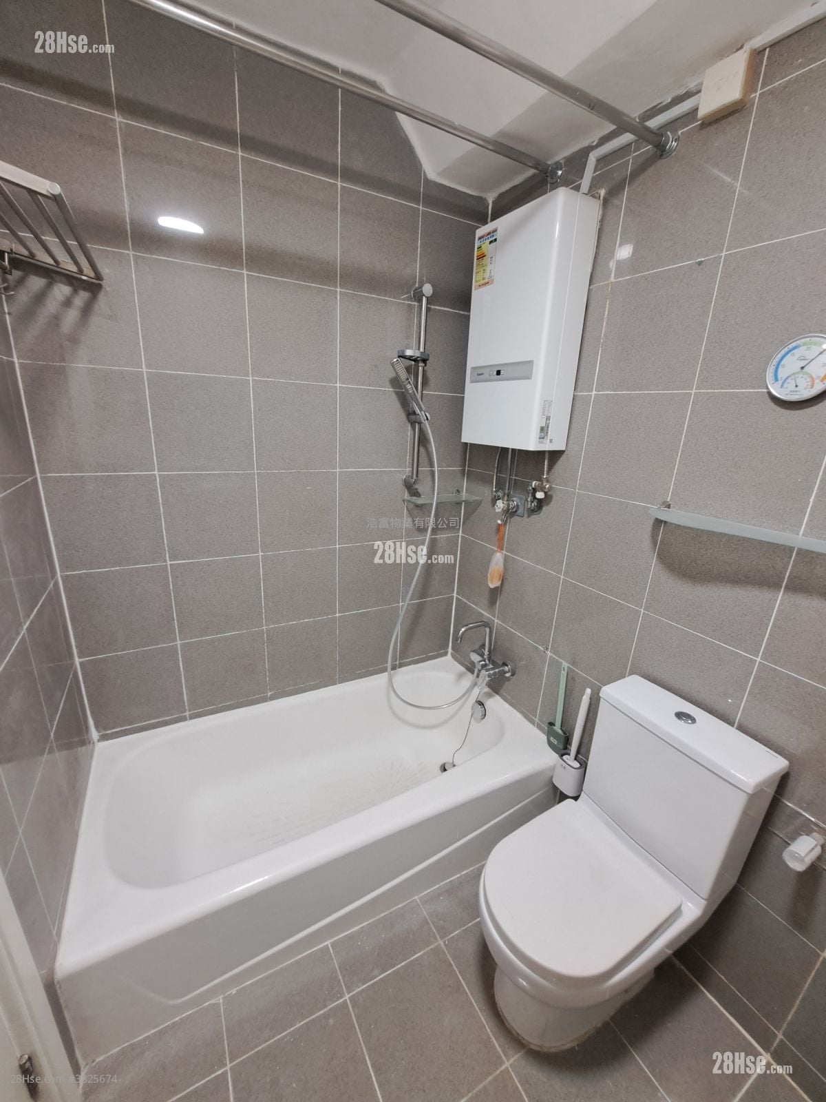 Nan Fung Sun Chuen #3825674 Rental Property Detail Page - Altro