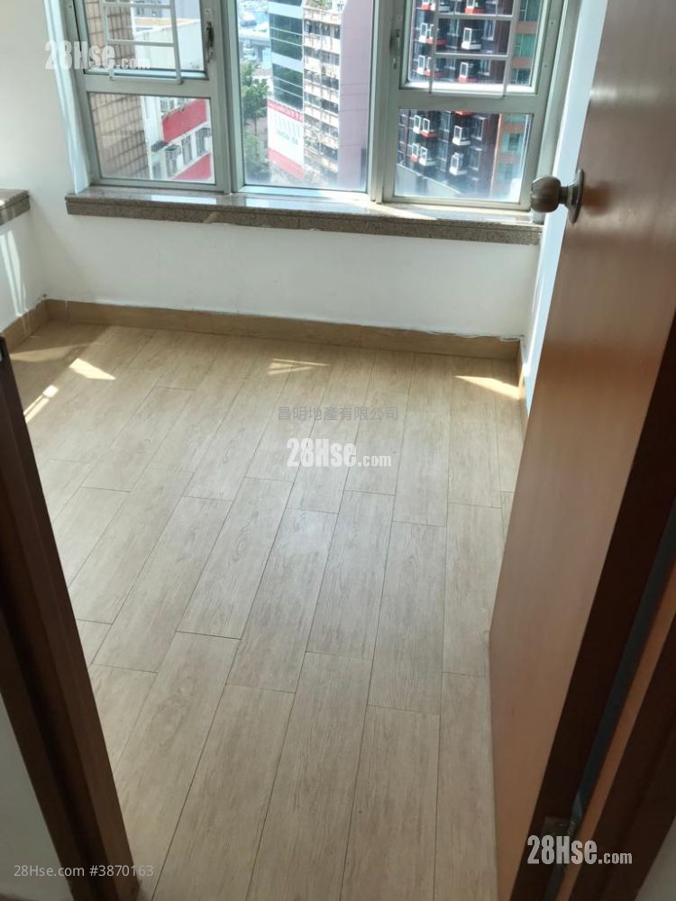 Supernova Stand #3870163 Rental Property Detail Page – pohled 5