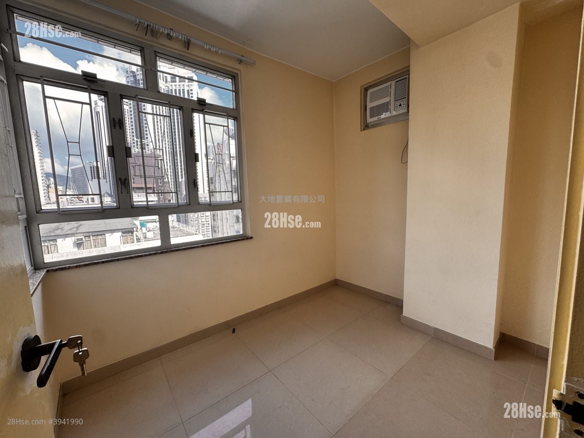 Lok Moon Mansion #3941990 Rental Property Detail Page - Widok 3