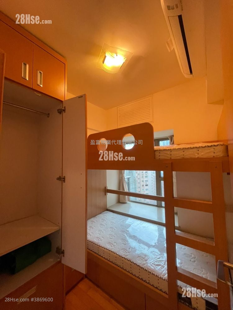 The Zenith #3869600 Rental Property Detail Page - Vista 5