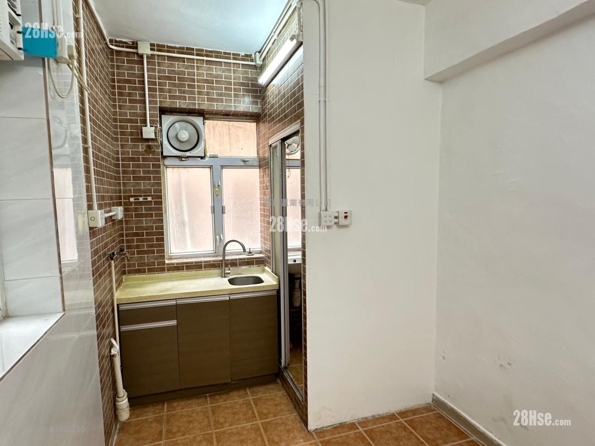 Ming Tong Building #3921230 Rental Property Detail Page - Vue 5