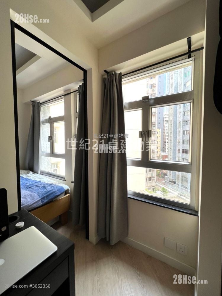 Green View Court #3852358 For Sale Property Detail Page - Vista 3