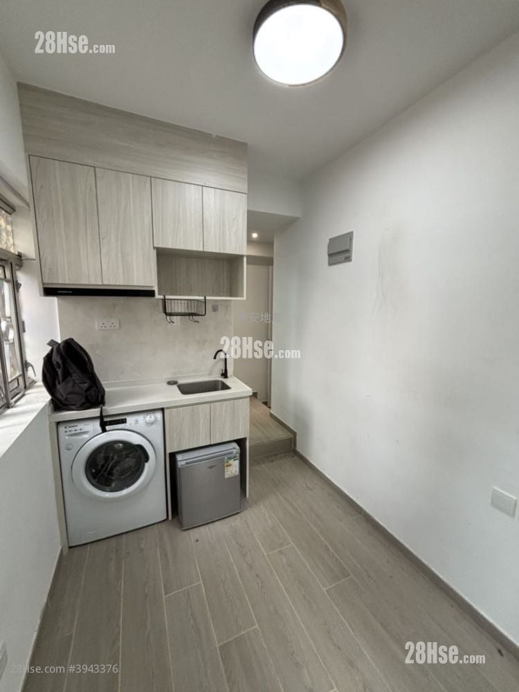 Apartment #3943376 Rental Property Detail Page - Vista 4