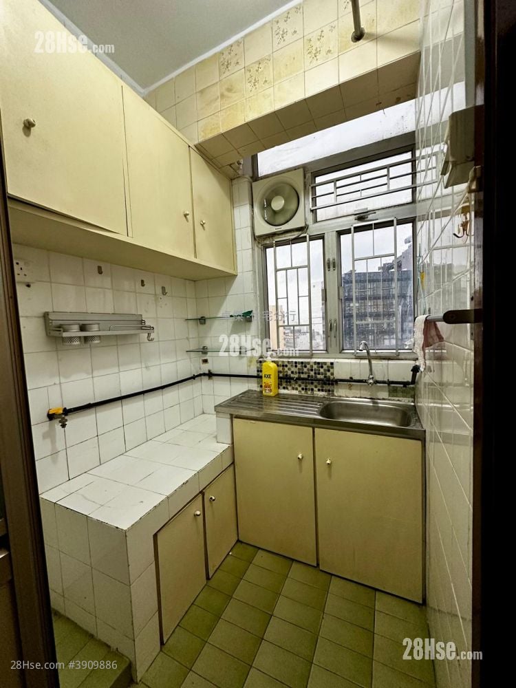 On Shing Building #3909886 Rental Property Detail Page - Aanzicht 4