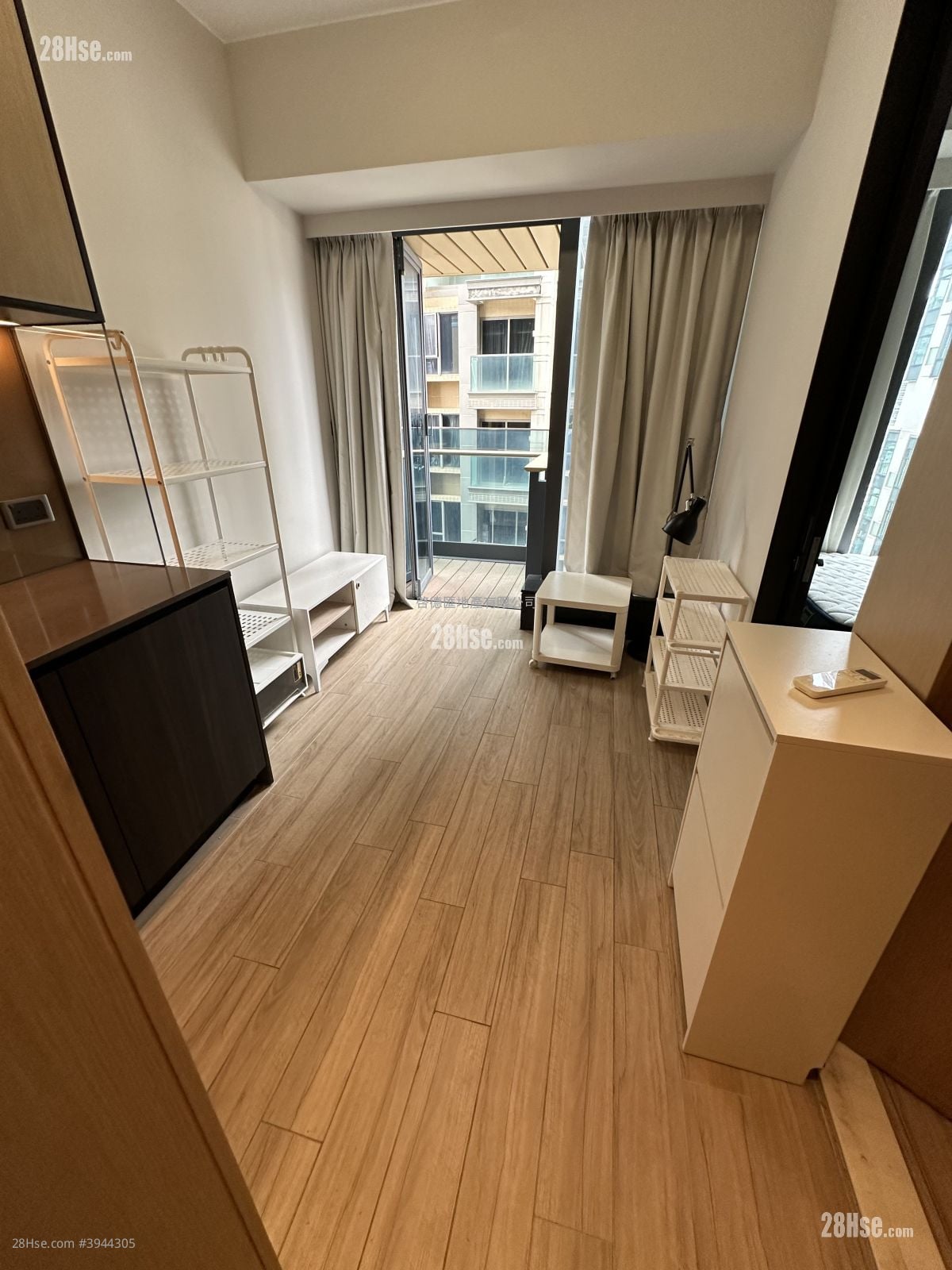 Cetus Square Mile #3944305 Rental Property Detail Page - Vista 2