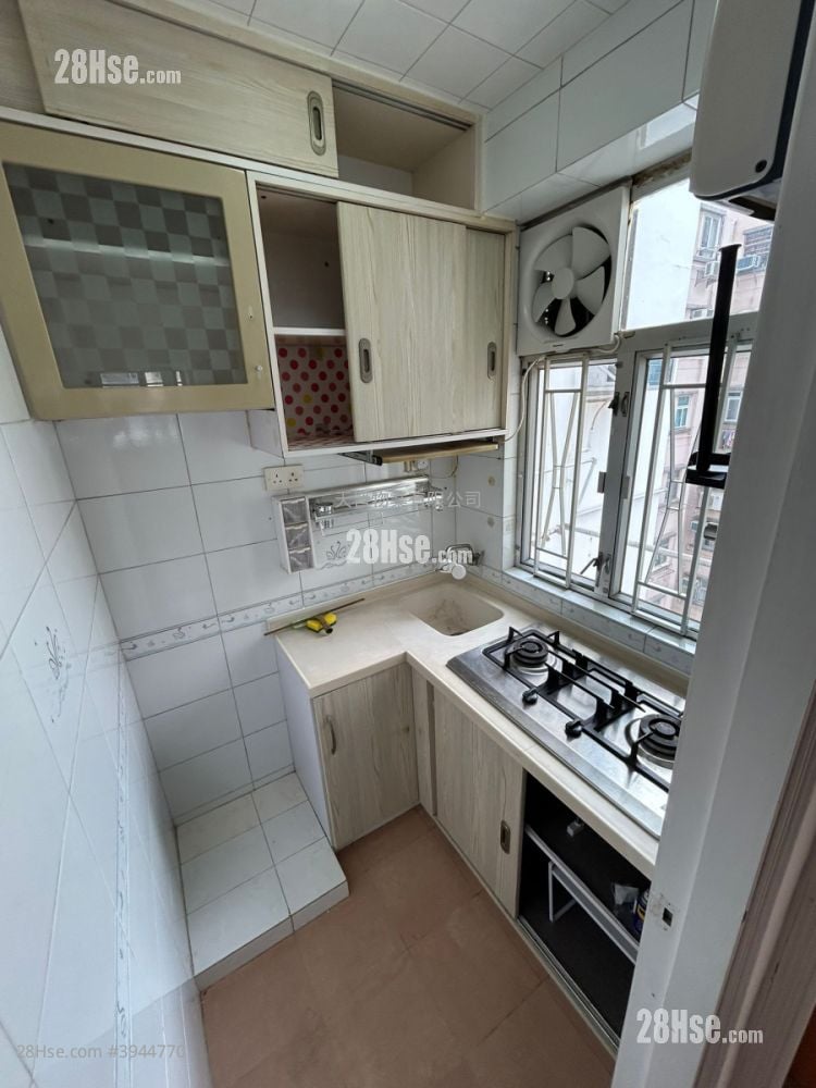 Tak Man Building #3944770 Rental Property Detail Page - Vista 4