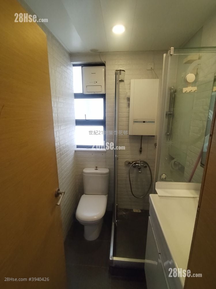 #3940426 Rental Property Detail Page - Więcej