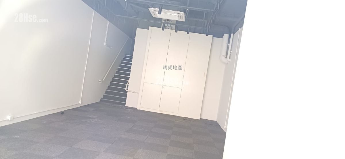 Phoenext #3945217 Rental Property Detail Page - Aanzicht 2