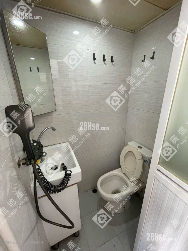 Tak Po Building #3945409 Rental Property Detail Page - Vista 5