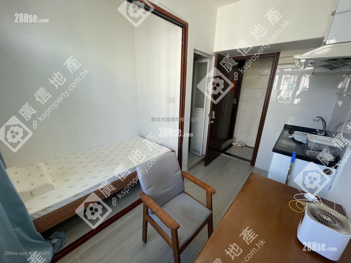 Tak Po Building #3945409 Rental Property Detail Page - Vista 2