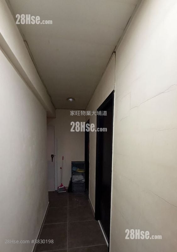 Man Ying Building #3830198 For Sale Property Detail Page - Vista 2