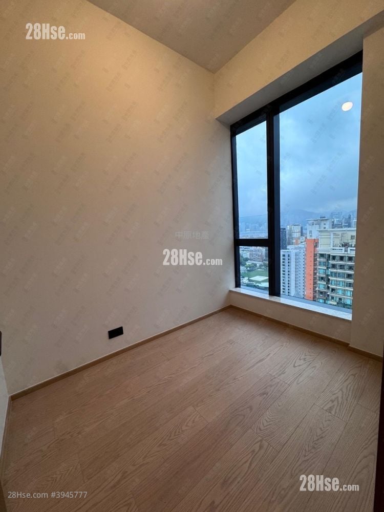 Topside Residence #3945777 Rental Property Detail Page - Altro