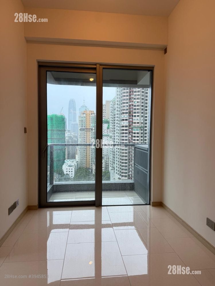 Upper Manor Rental 462 ft²