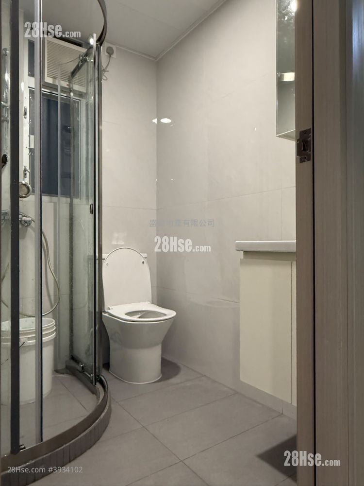 Hung Fai Building #3934102 Rental Property Detail Page - Więcej